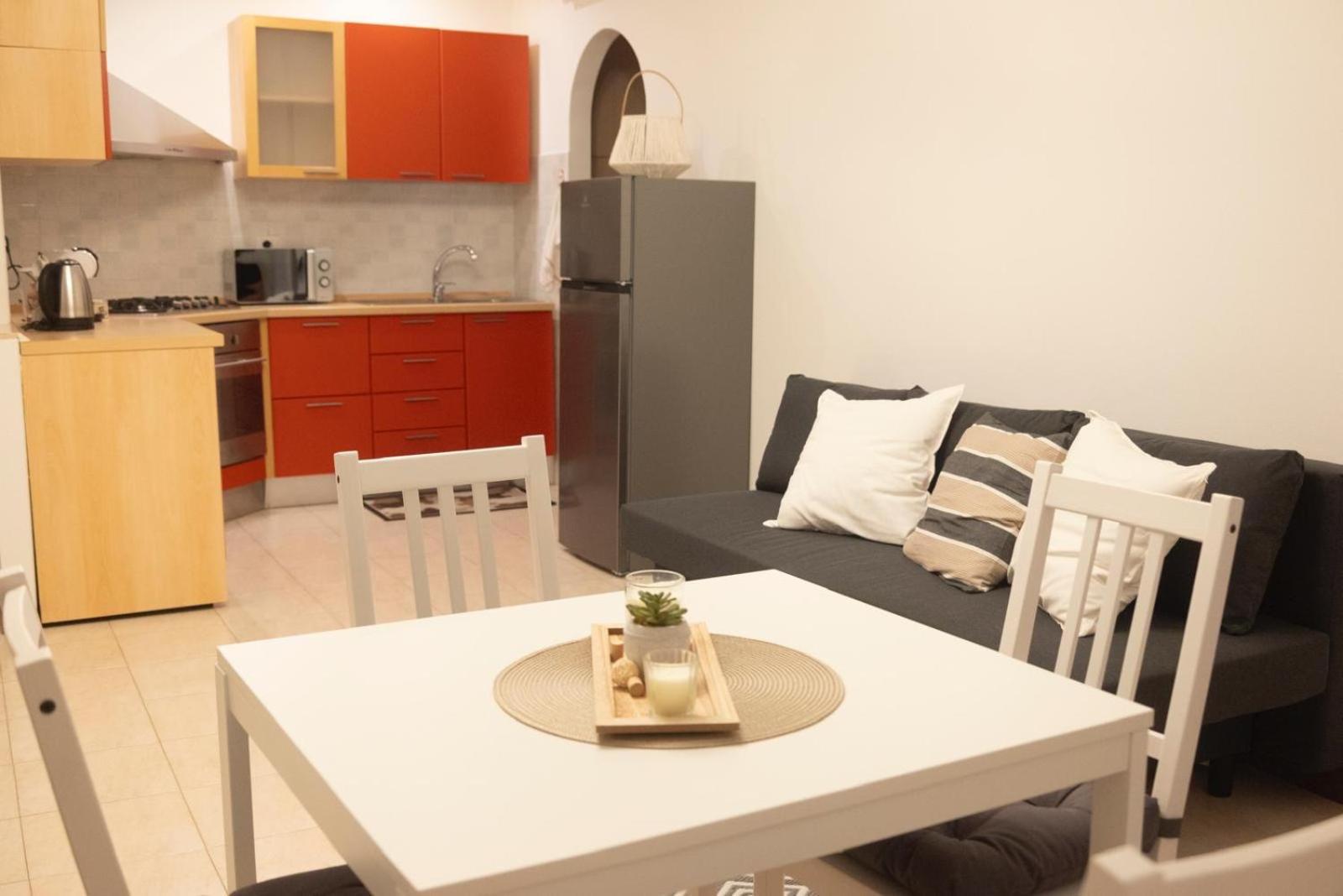 Bl Apartment Latina Esterno foto